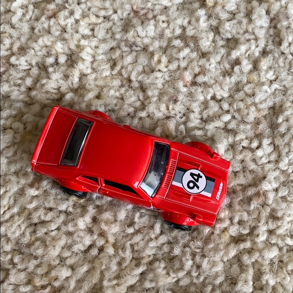 Toys - Picture 2 of 8